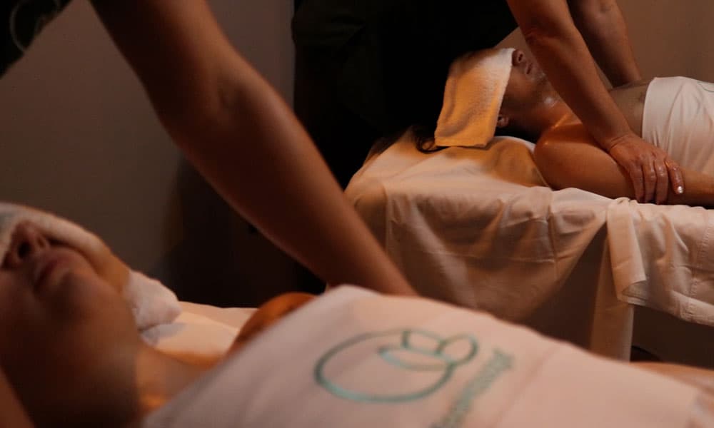 Massagem a dois